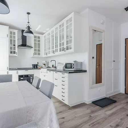 Apartment Golden Apartments&glamping-k2a