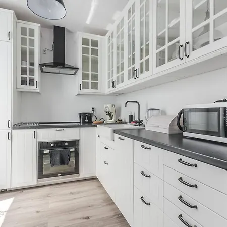 Apartment Golden Apartments&glamping-k2a