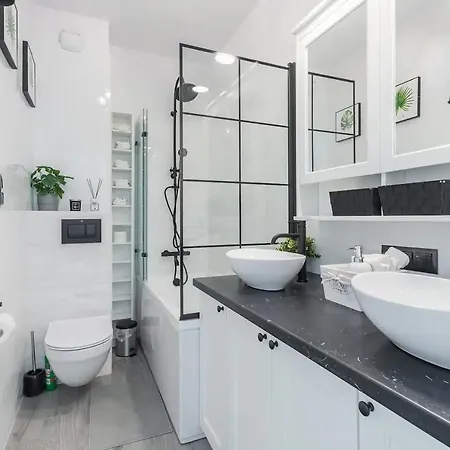 Golden Apartments&glamping-k2a Apartment Gdansk